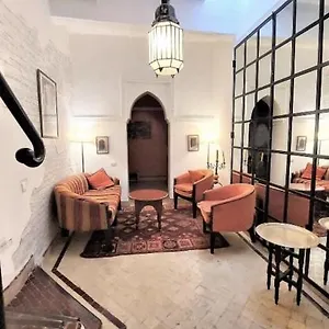 Privatise Jusqu A 5 Personnes A 5 Minutes Place Jemma El Fna Loue Avec Menage Et Petit Dejeuner Compris Marrakesch